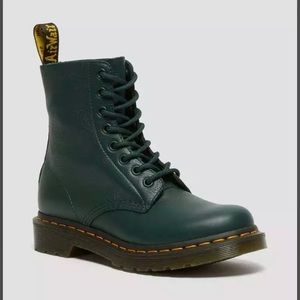 Dr. Marten 1460 green soft top leather boots